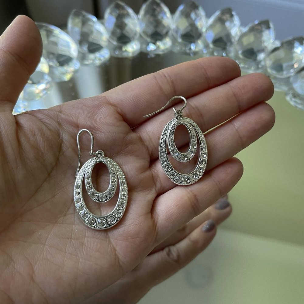 Sparkling double hoop earrings
